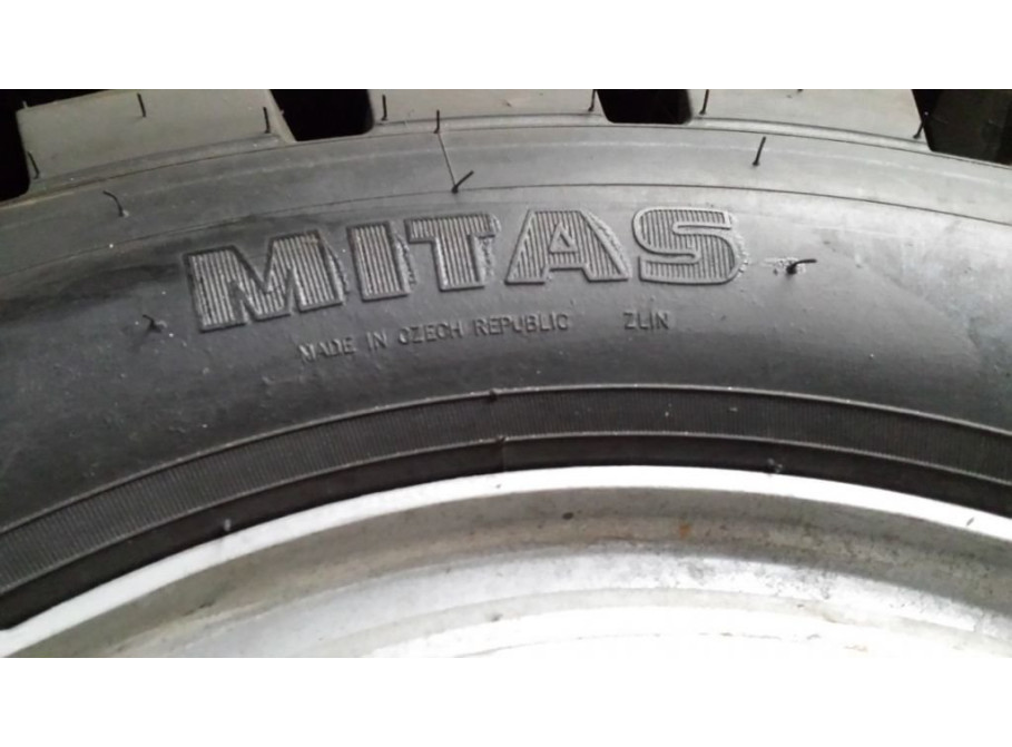 Mitas 300-15 ( 315/70-15 ) Fork Lift